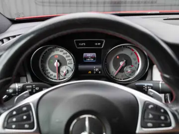 Mercedes-Benz GLA 220 CDI 4MATIC Aut.