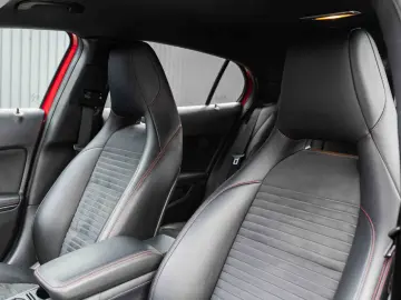 Mercedes-Benz GLA 220 CDI 4MATIC Aut.