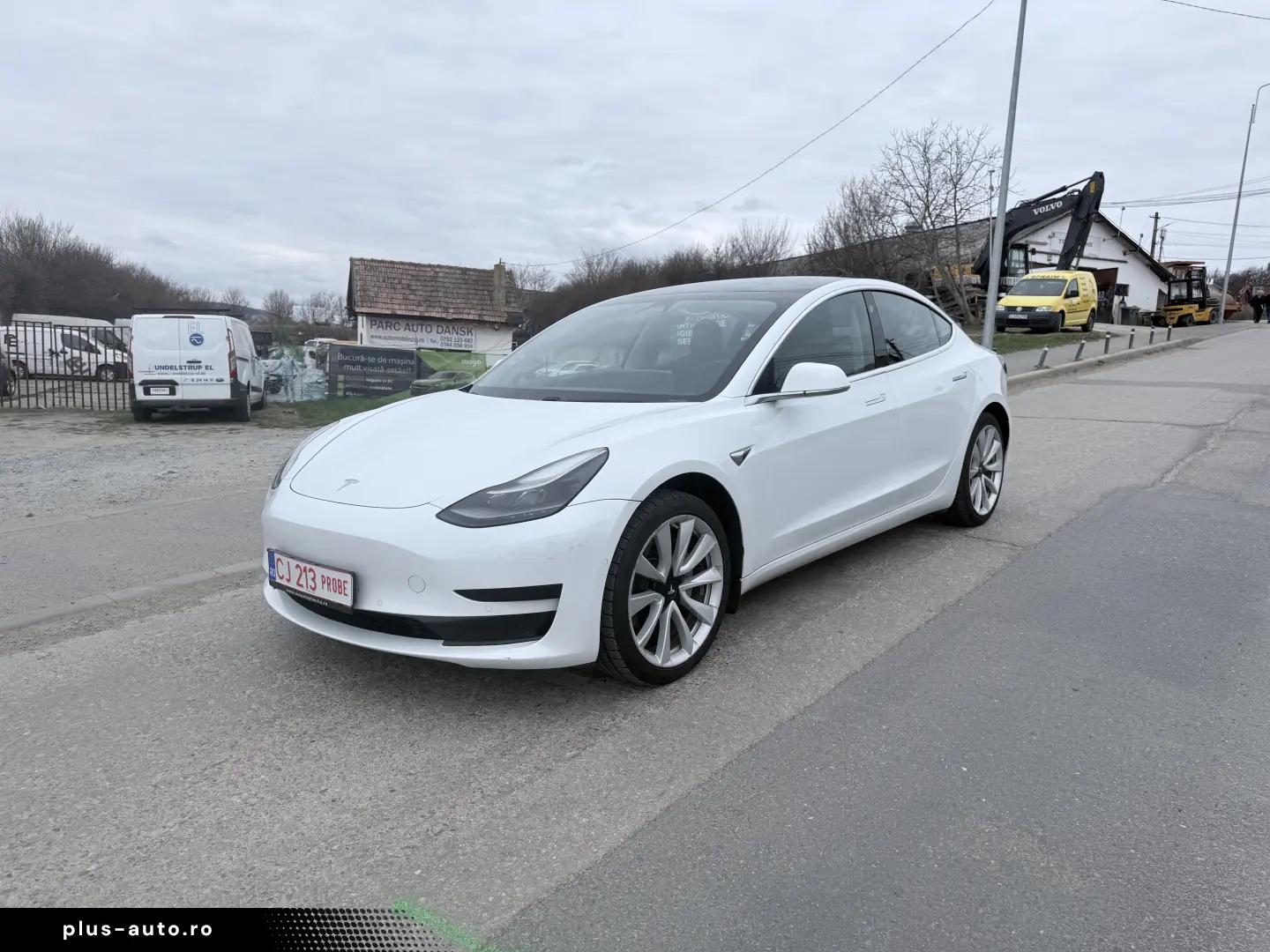 Tesla 3 standart range plus