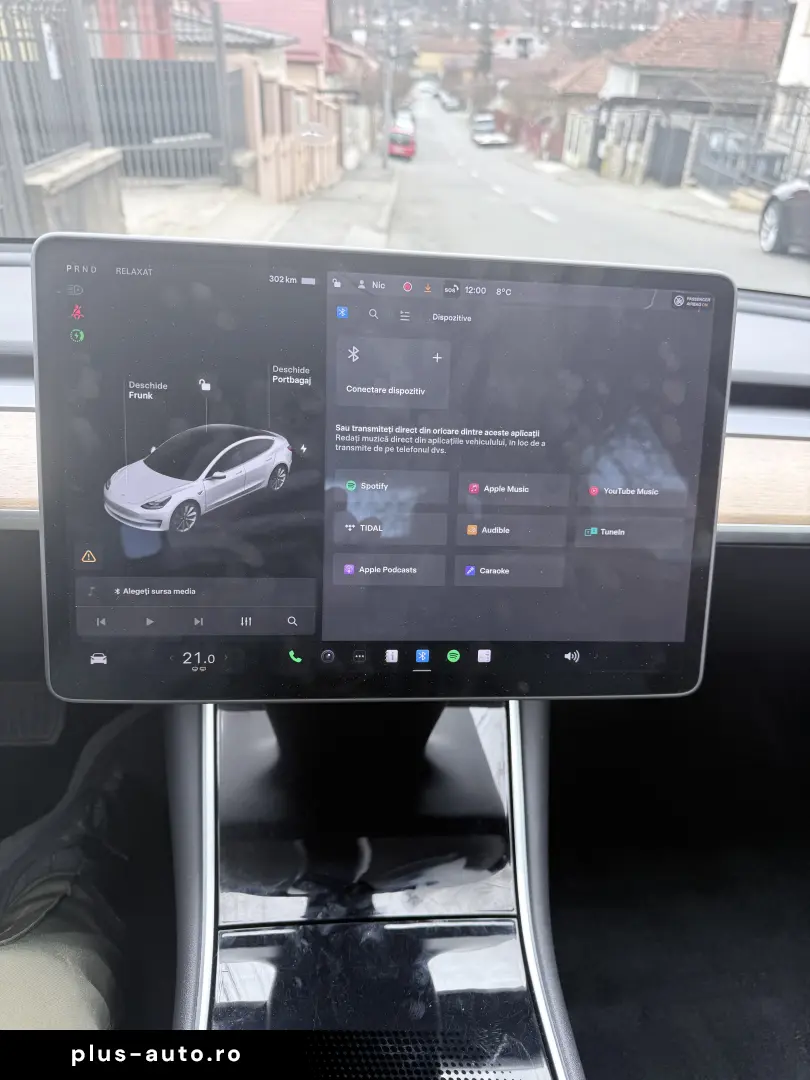 Tesla 3 standart range plus