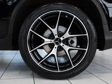 MERCEDES-BENZ GLC 43 AMG 4M  SPORTABGAS BURMESTER 20