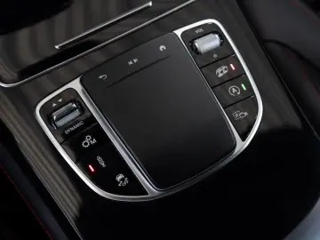 MERCEDES-BENZ GLC 43 AMG 4M  SPORTABGAS BURMESTER 20