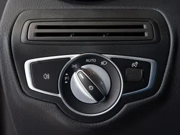 MERCEDES-BENZ GLC 43 AMG 4M  SPORTABGAS BURMESTER 20