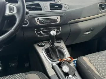 Renault Scenic XMOD