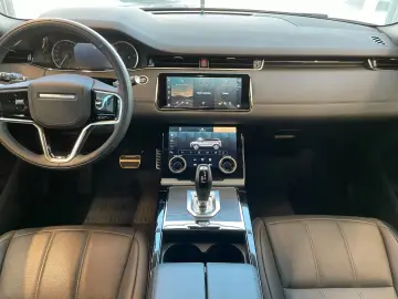 Land Rover R-Dynamic SE  Pano Winter 20  Black Keyless ACC