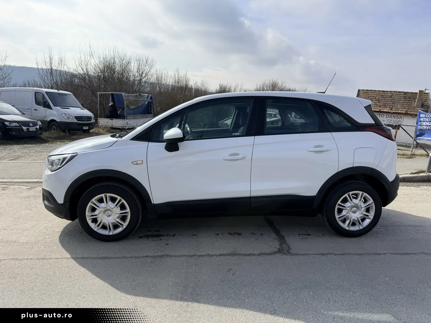 Opel Croslland X