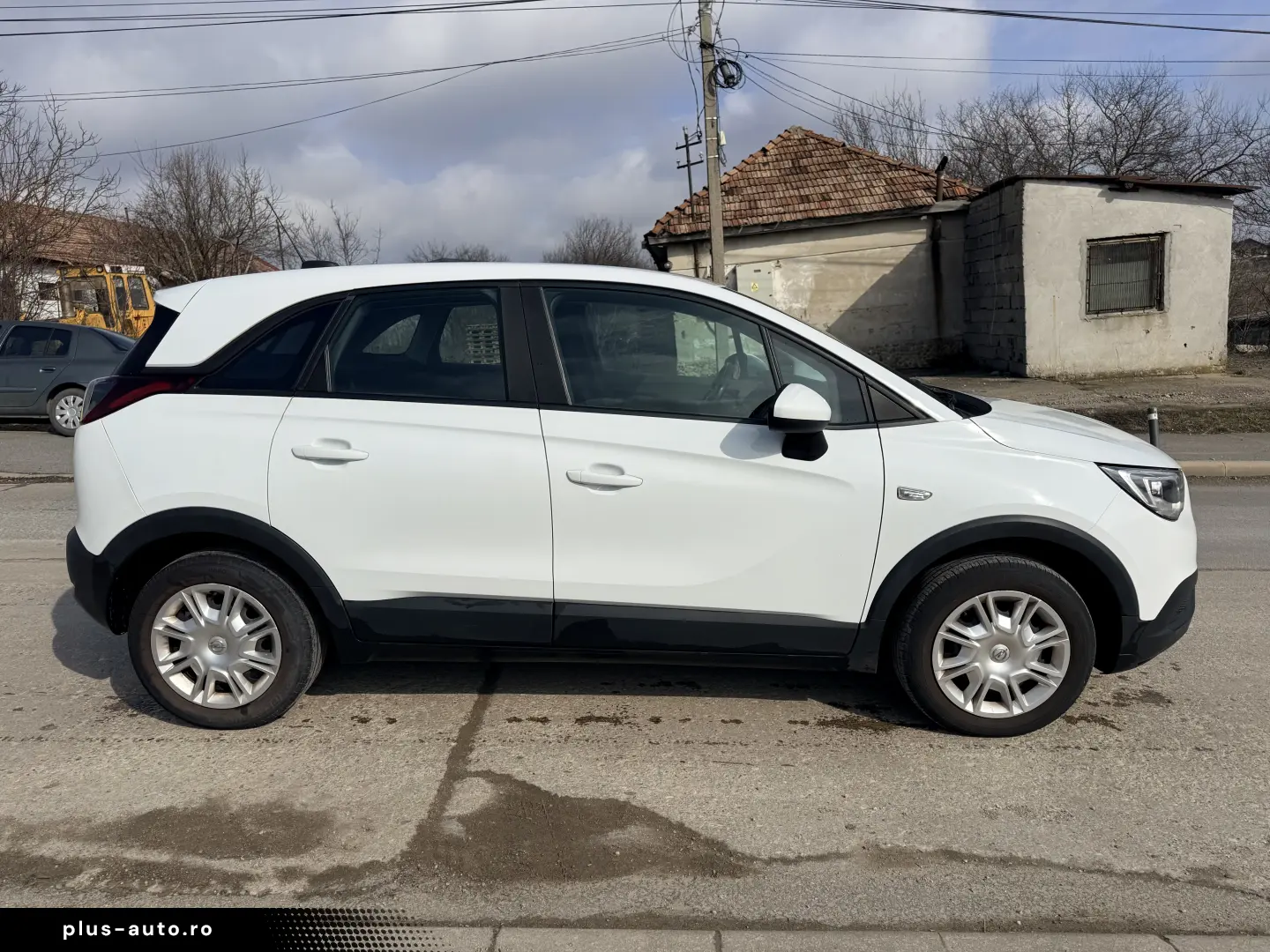 Opel Croslland X