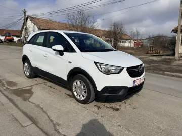 Opel Croslland X