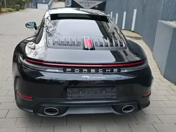 PORSCHE 992Carrera Coupe EGSD Bose Kamera360 SpoSitze Lk