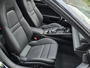 PORSCHE 992Carrera Coupe EGSD Bose Kamera360 SpoSitze Lk