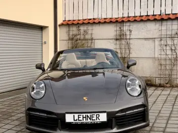 PORSCHE 992 911 Turbo S Cabriolet SITZKÜHLUNG MWST
