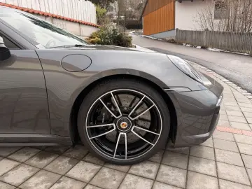 PORSCHE 992 911 Turbo S Cabriolet SITZKÜHLUNG MWST