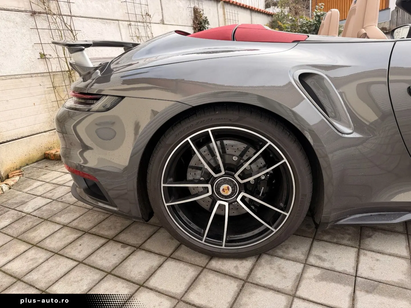 PORSCHE 992 911 Turbo S Cabriolet SITZKÜHLUNG MWST