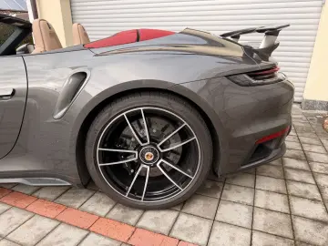 PORSCHE 992 911 Turbo S Cabriolet SITZKÜHLUNG MWST