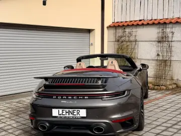 PORSCHE 992 911 Turbo S Cabriolet SITZKÜHLUNG MWST
