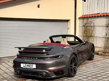 PORSCHE 992 911 Turbo S Cabriolet SITZKÜHLUNG MWST