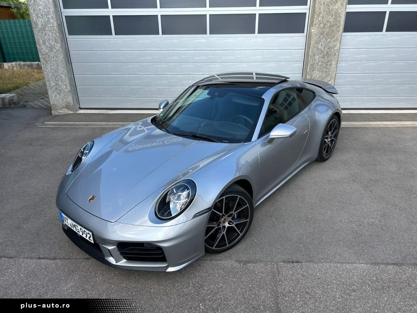 PORSCHE 992.2 Carrera Sportpaket Schiebedach ACC 18-Wege