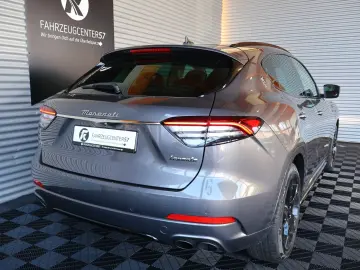 Maserati Levante 3.0 V6 GT 4WD 360  ACC CARPLAY PANO