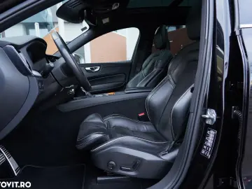 Volvo XC 60 D5 AWD Geartronic RDesign