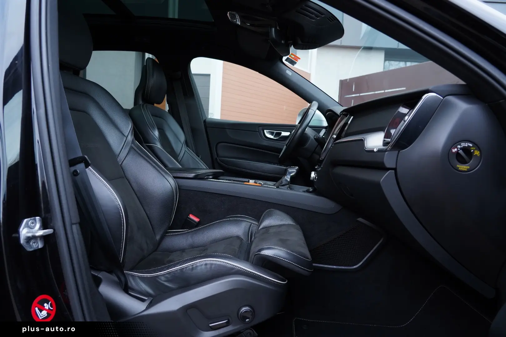 Volvo XC 60 D5 AWD Geartronic RDesign