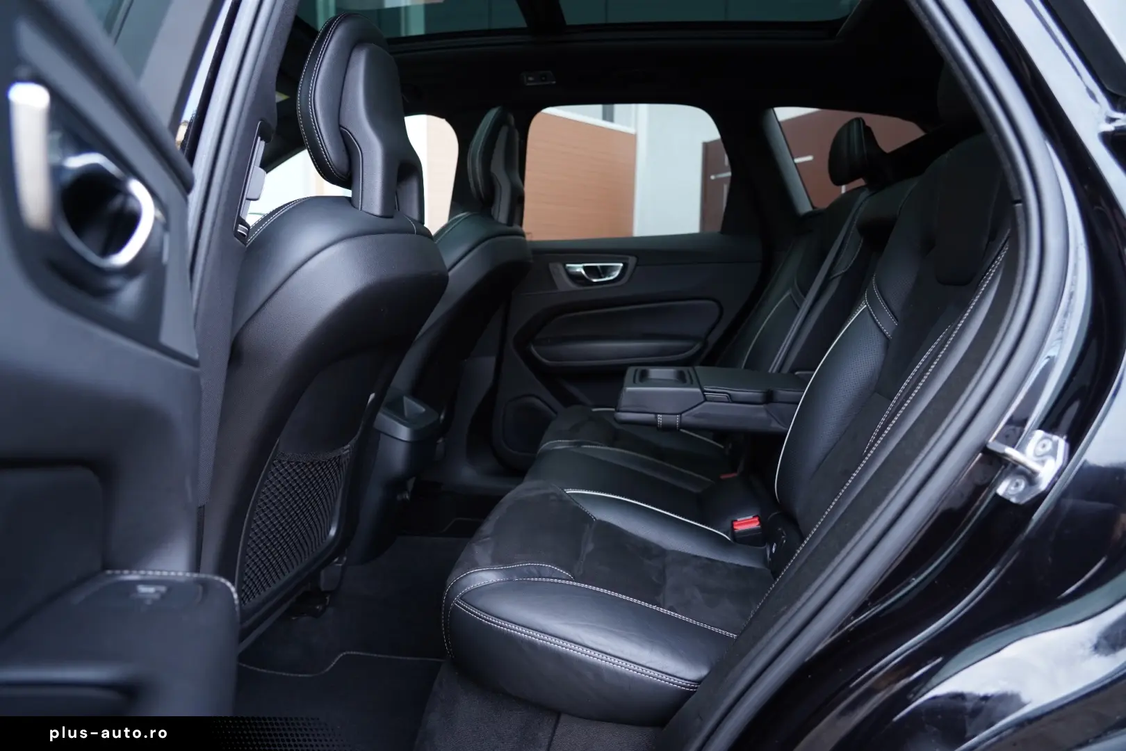 Volvo XC 60 D5 AWD Geartronic RDesign