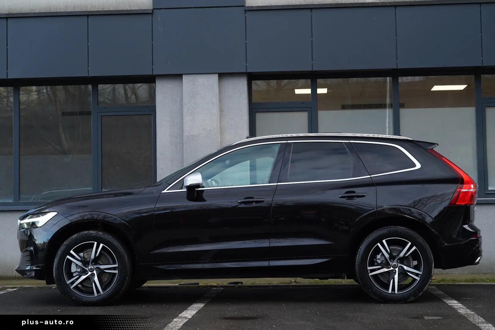 Volvo XC 60 D5 AWD Geartronic RDesign