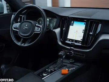 Volvo XC 60 D5 AWD Geartronic RDesign