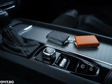 Volvo XC 60 D5 AWD Geartronic RDesign