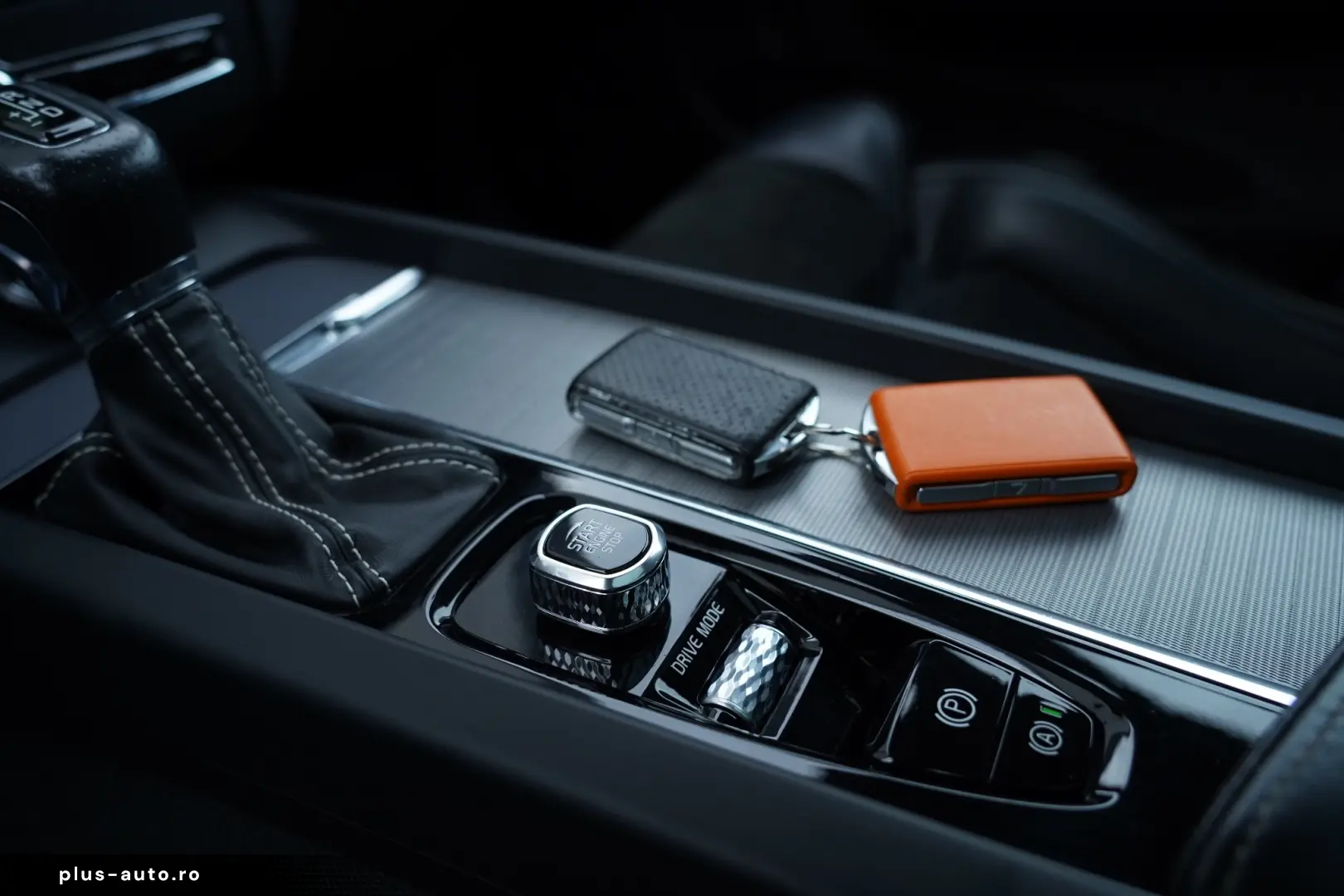 Volvo XC 60 D5 AWD Geartronic RDesign