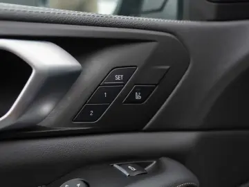 BMW X5 xDrive 45e PHEV M -Pack