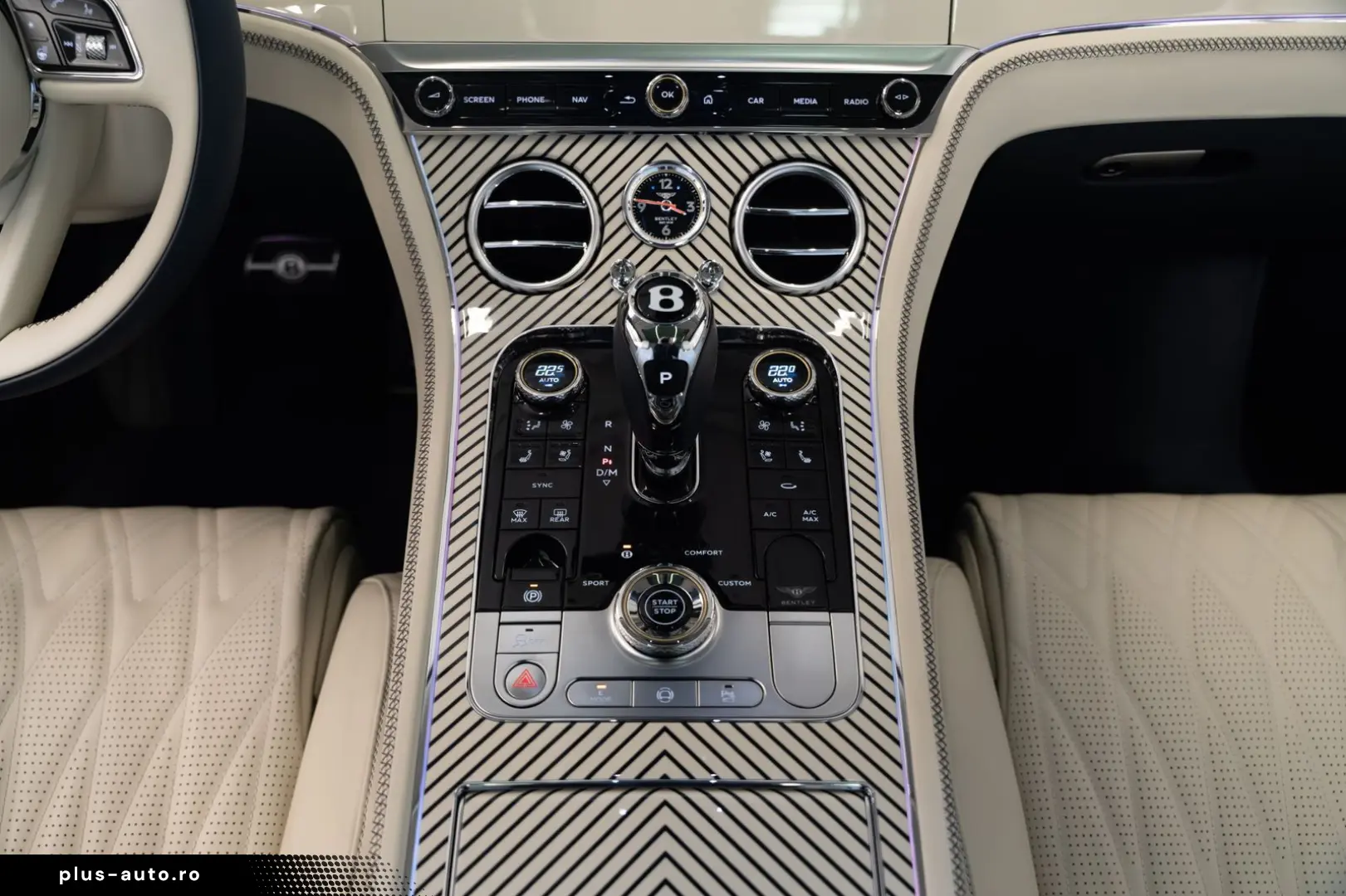 BENTLEY Continental GT Azure  BY MULLINER