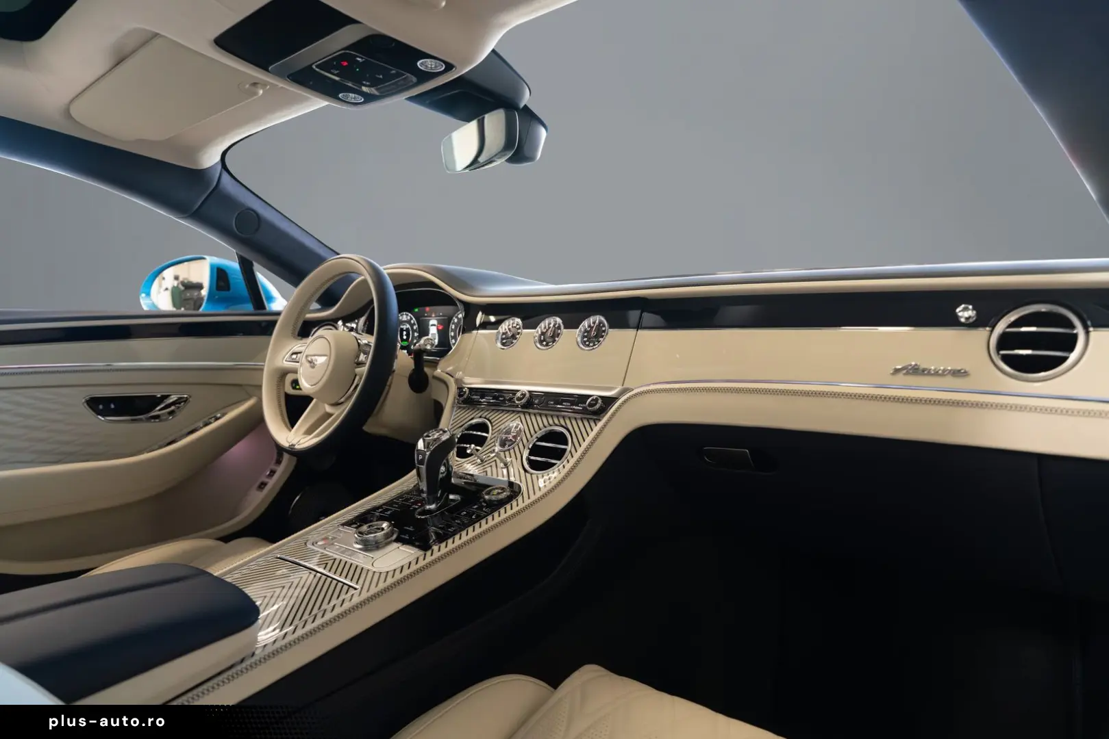 BENTLEY Continental GT Azure  BY MULLINER