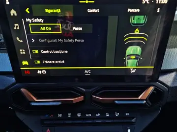 DACIA DUSTER 1.6 HEV 140 Journey