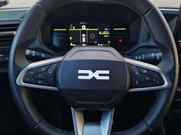 DACIA DUSTER 1.6 HEV 140 Journey