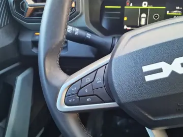 DACIA DUSTER 1.6 HEV 140 Journey
