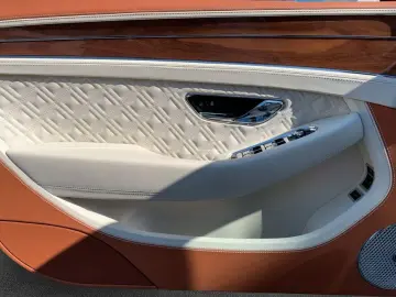 BENTLEY New Continental GTC W12 Speed