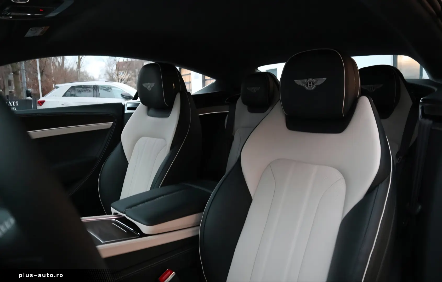 Bentley Continental GT  Rotating Disp