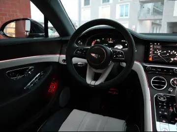 Bentley Continental GT  Rotating Disp