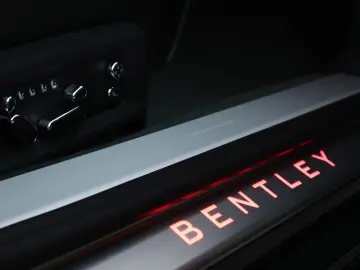 Bentley Continental GT  Rotating Disp