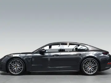 Porsche Panamera 4 E-Hybrid