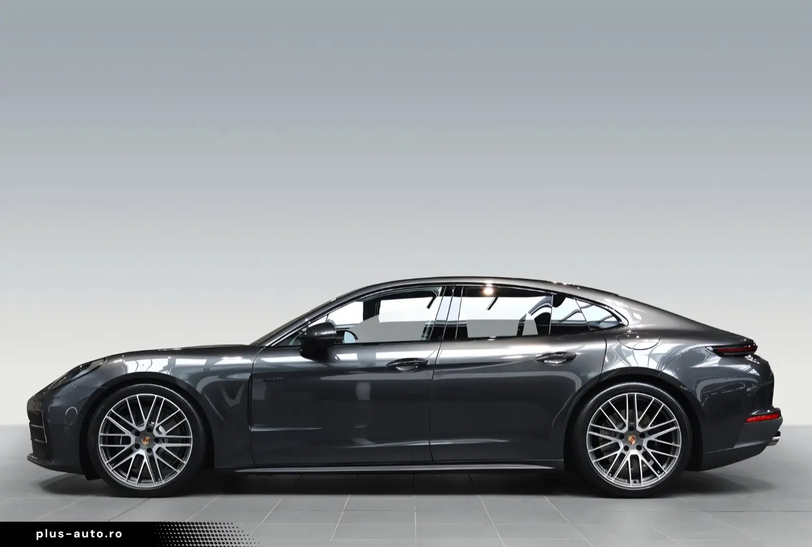 Porsche Panamera 4 E-Hybrid
