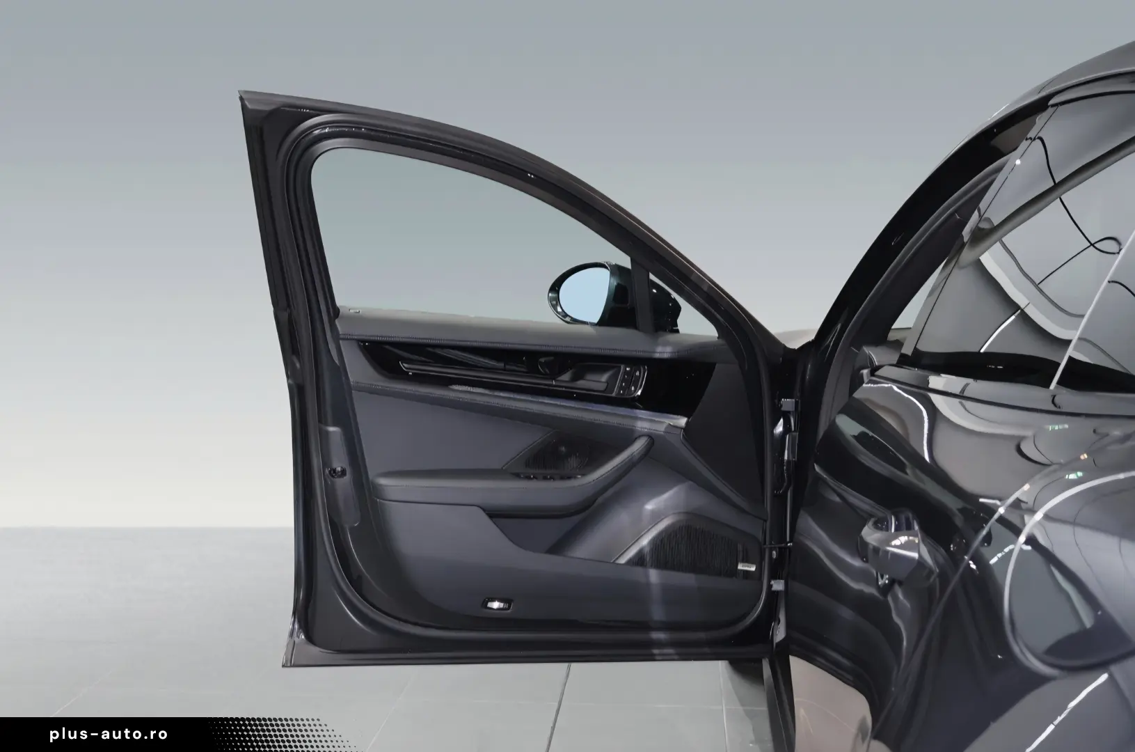 Porsche Panamera 4 E-Hybrid