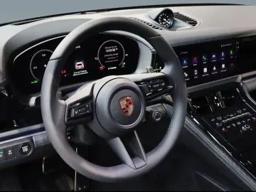 Porsche Panamera 4 E-Hybrid