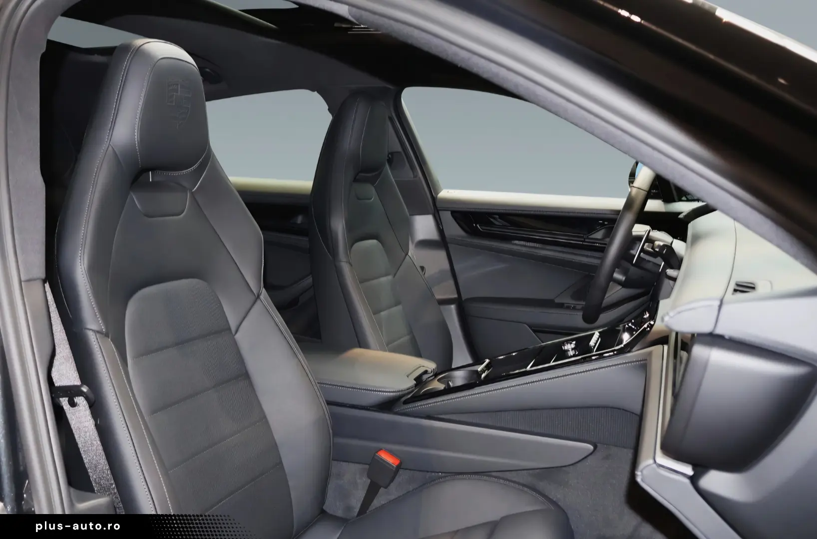 Porsche Panamera 4 E-Hybrid