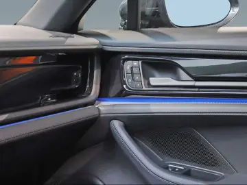 Porsche Panamera 4 E-Hybrid