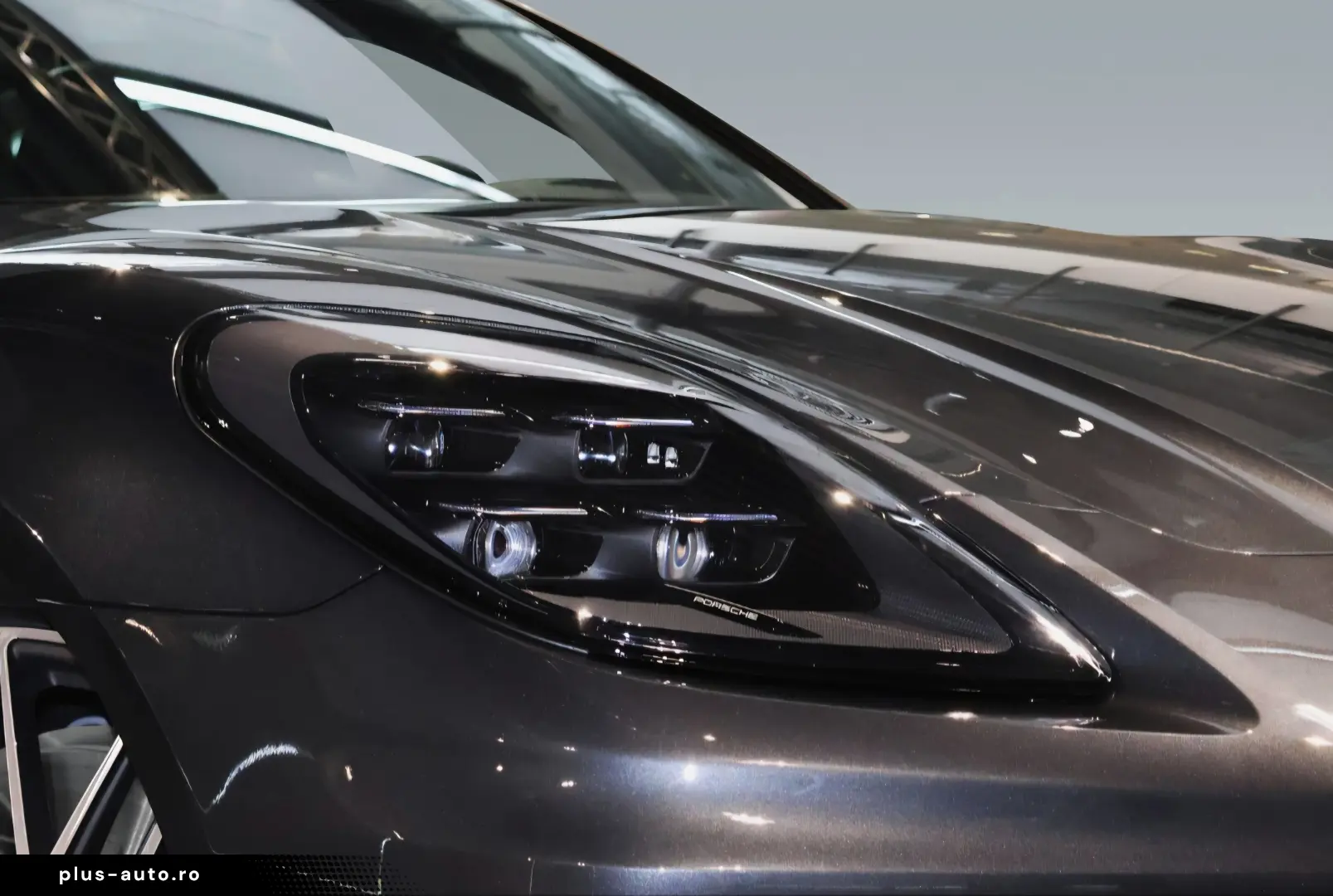 Porsche Panamera 4 E-Hybrid