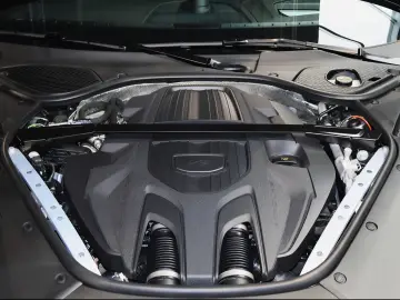 Porsche Panamera 4 E-Hybrid