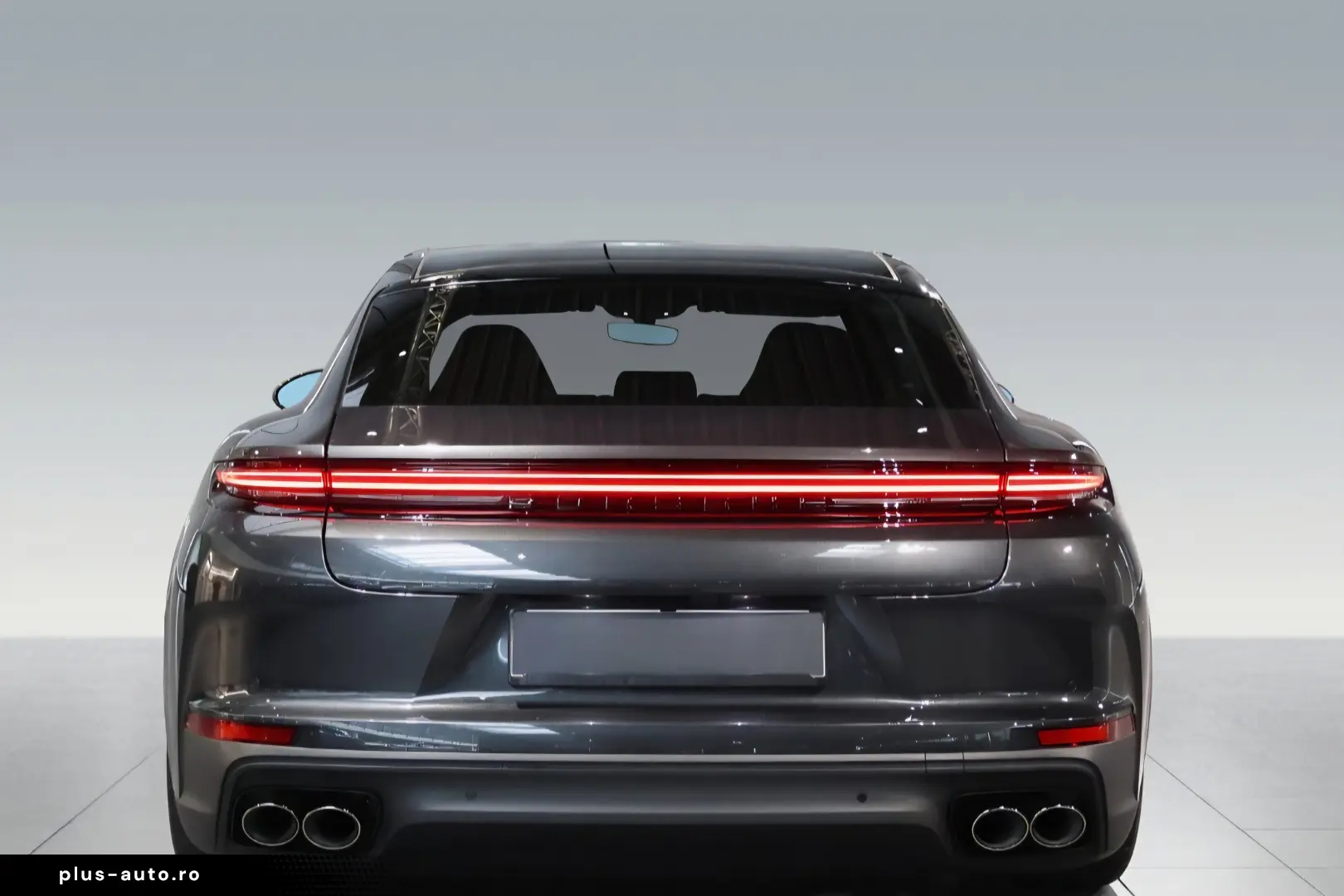 Porsche Panamera 4 E-Hybrid