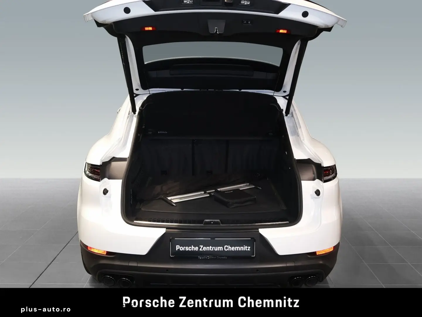 PORSCHE Cayenne S E-Hybrid Coupé Sportabgas;HD-Matrix;He