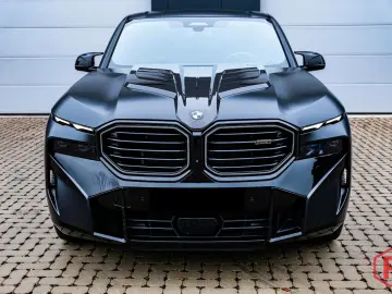 BMW XM Mansory 4.4 V8